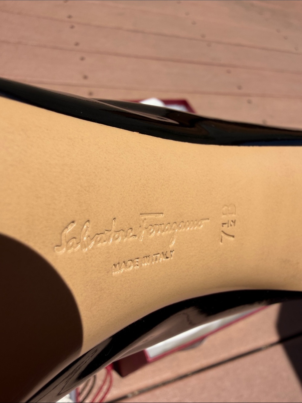 Salvatore Ferragamo Black Patent Leather Vara Bow Pumps - Picture 3 of 4